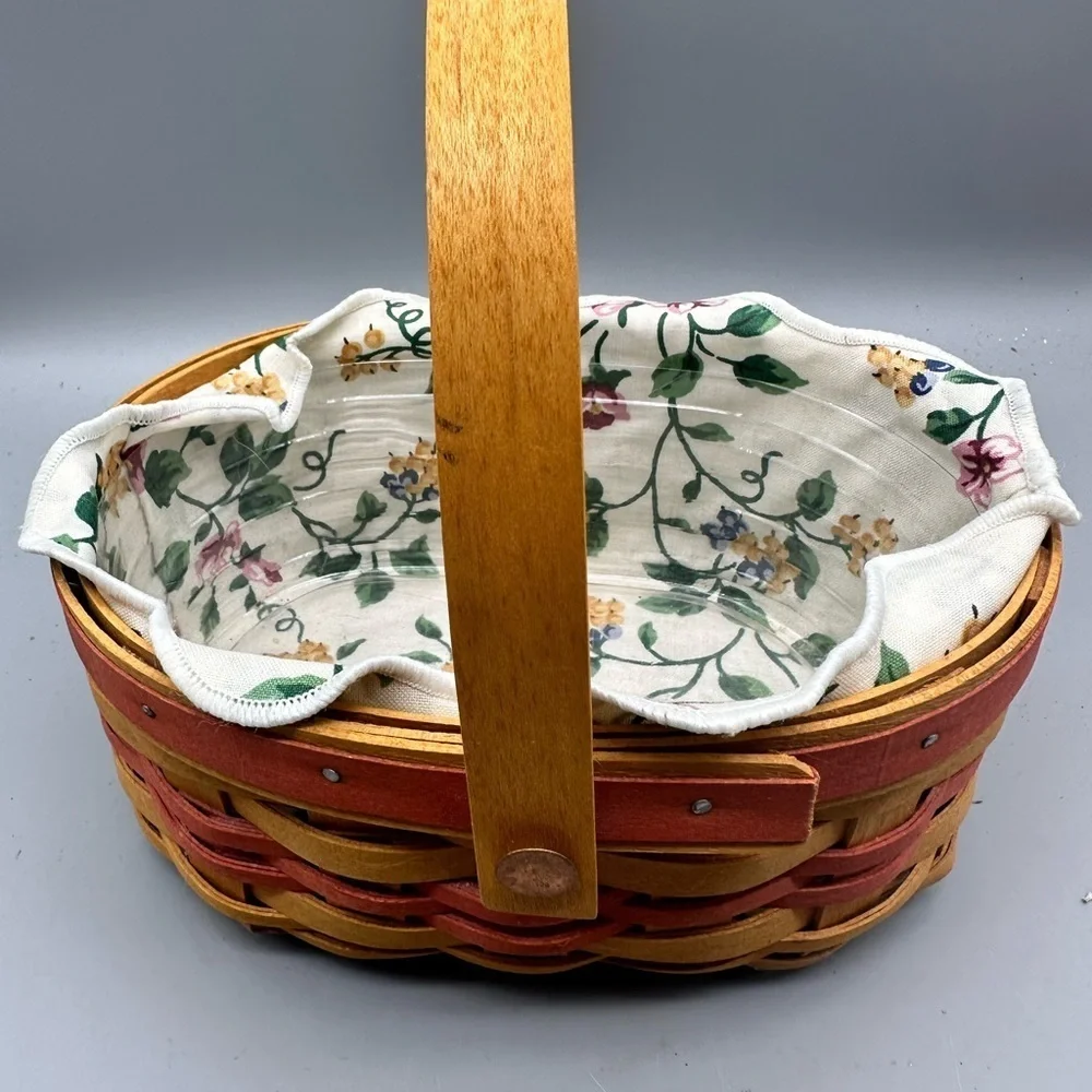 Longaberger 1999 Mothers Day vintage basket